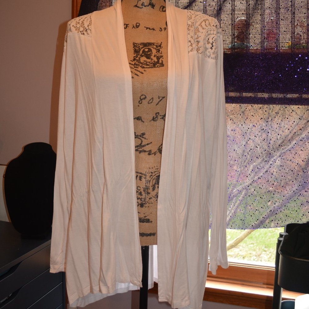 White Cable & Gauge Cardigan